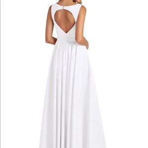 AZAZIE Jakayla White A4